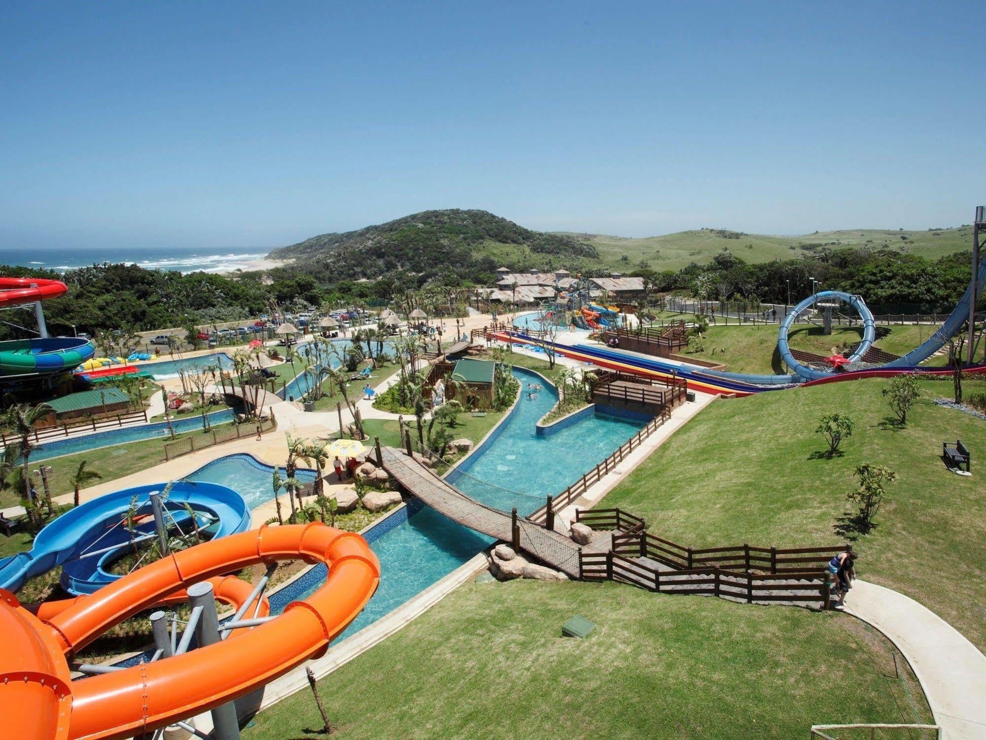 Wild Coast Sun Hotel 4*
